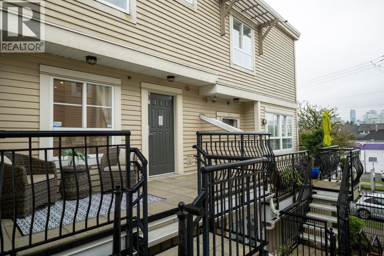 211 692 W 7th Avenue, Vancouver, British Columbia  V5Z 1B5 - Photo 3 - R3096599