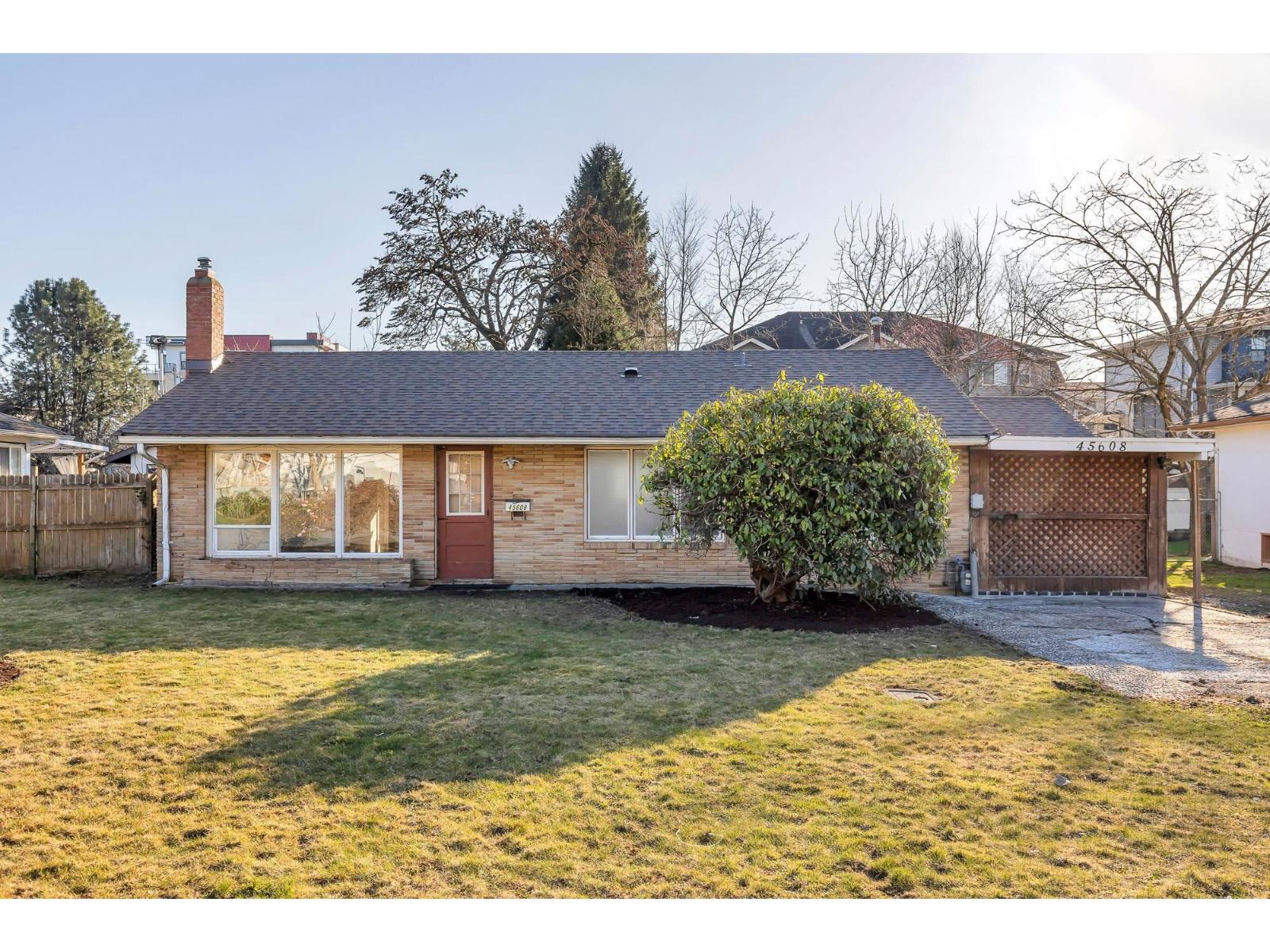 45608 Princess Avenue, Chilliwack Proper West, Chilliwack, British Columbia  V2P 2C1 - Photo 2 - R3094218