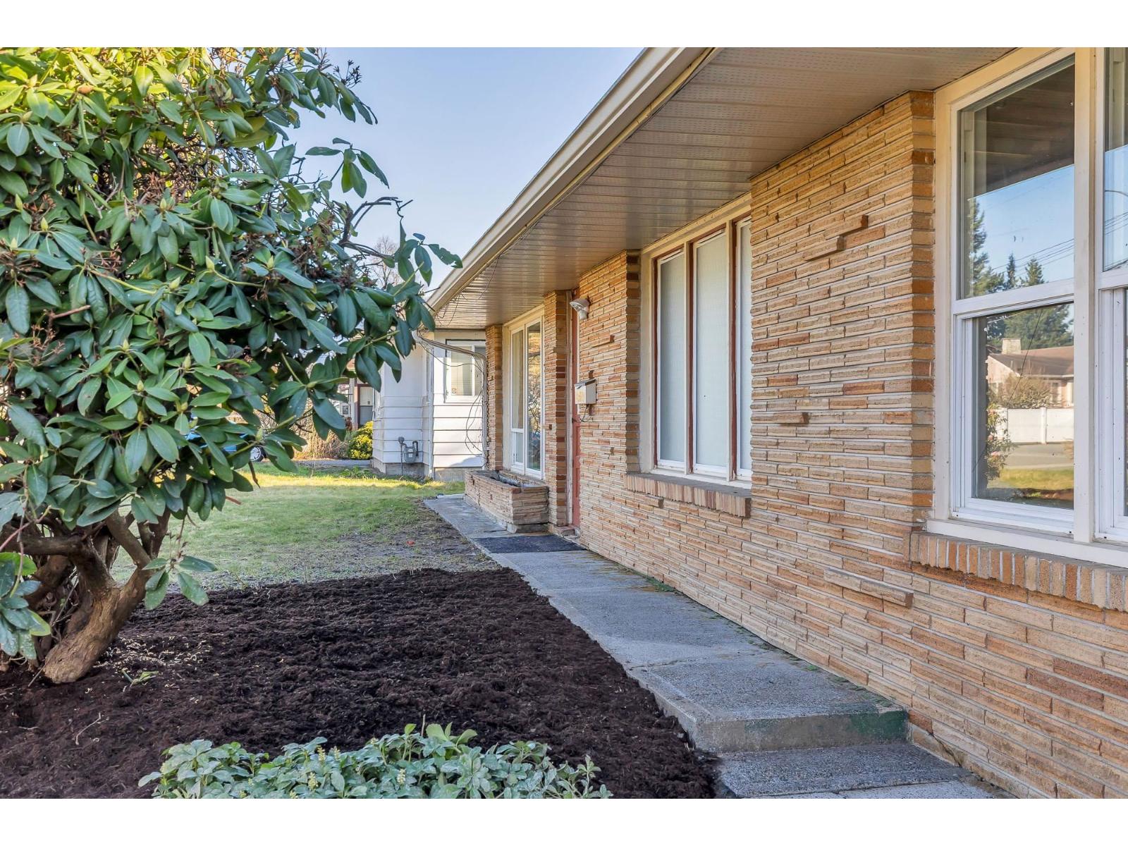 45608 Princess Avenue, Chilliwack Proper West, Chilliwack, British Columbia  V2P 2C1 - Photo 4 - R3094218