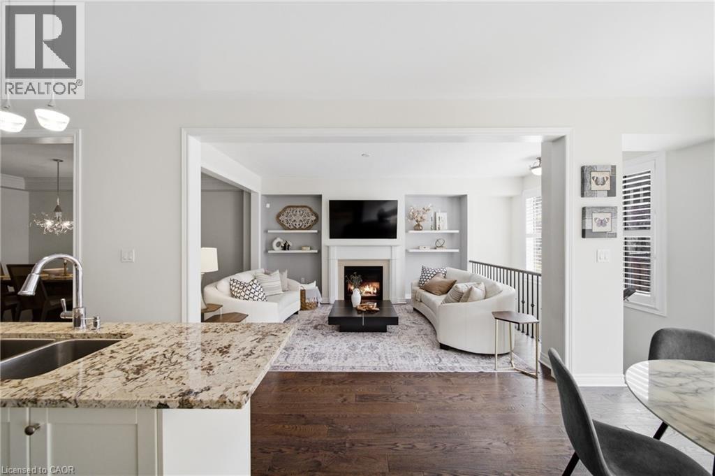 2466 Village Common, Oakville, Ontario  L6M 0S2 - Photo 13 - 40809775