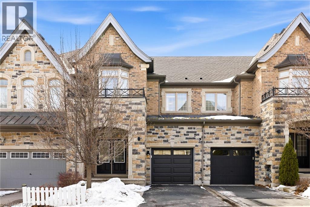 2466 Village Common, Oakville, Ontario  L6M 0S2 - Photo 2 - 40809775