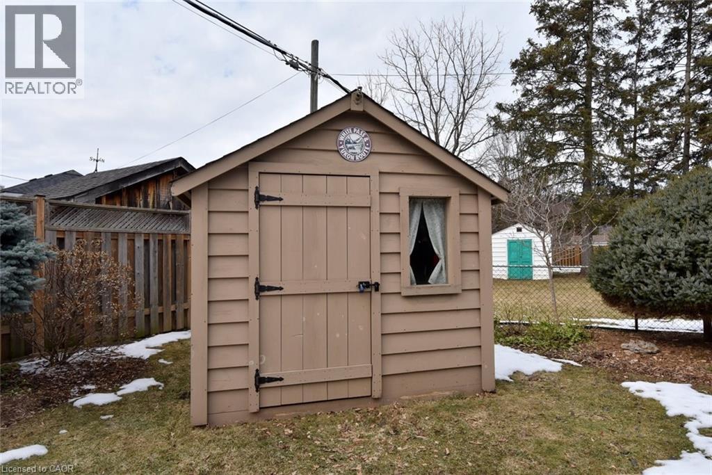 15 Concord Avenue, Dundas, Ontario  L9H 1R5 - Photo 35 - 40809061