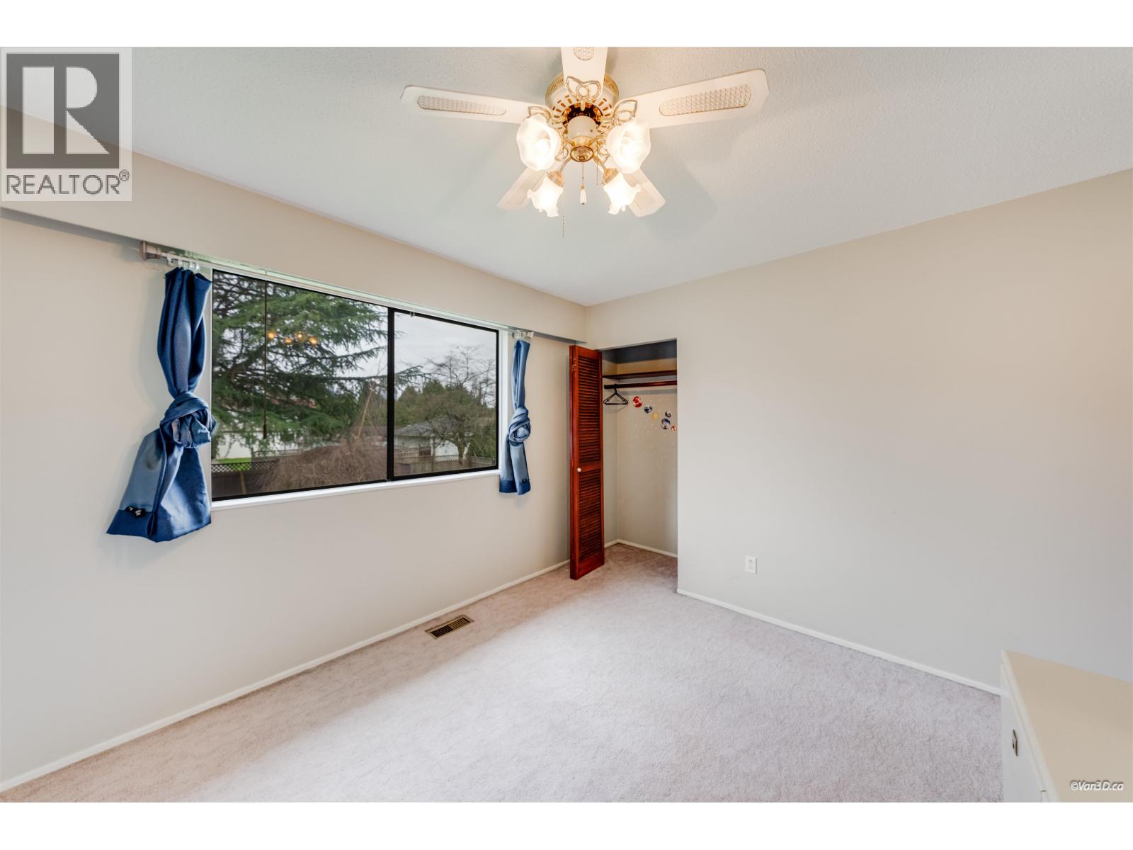 5571 Claude Avenue, Burnaby, British Columbia  V5E 2M7 - Photo 27 - R3092680