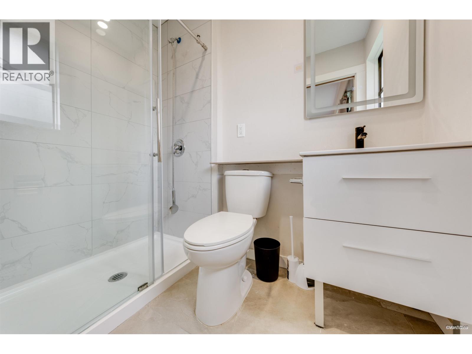 5571 Claude Avenue, Burnaby, British Columbia  V5E 2M7 - Photo 21 - R3092680