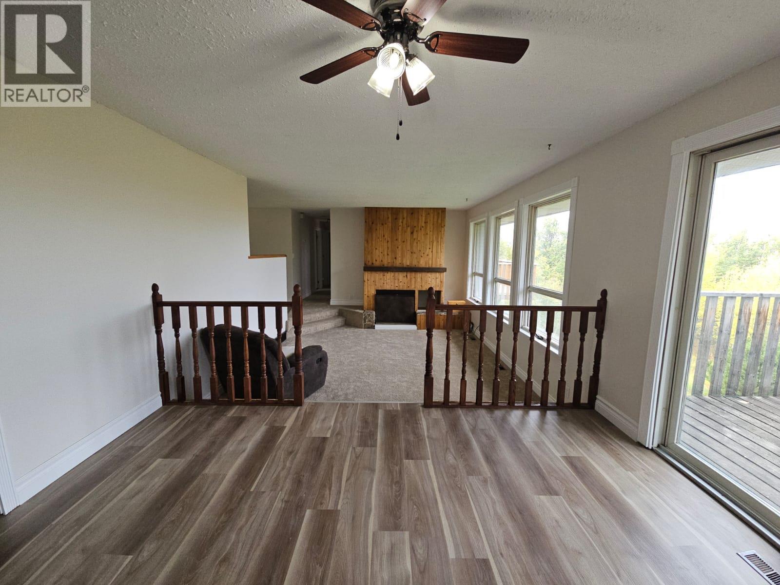 3511 Spruce Road, Chetwynd, British Columbia  V0C 1J0 - Photo 7 - 10378016