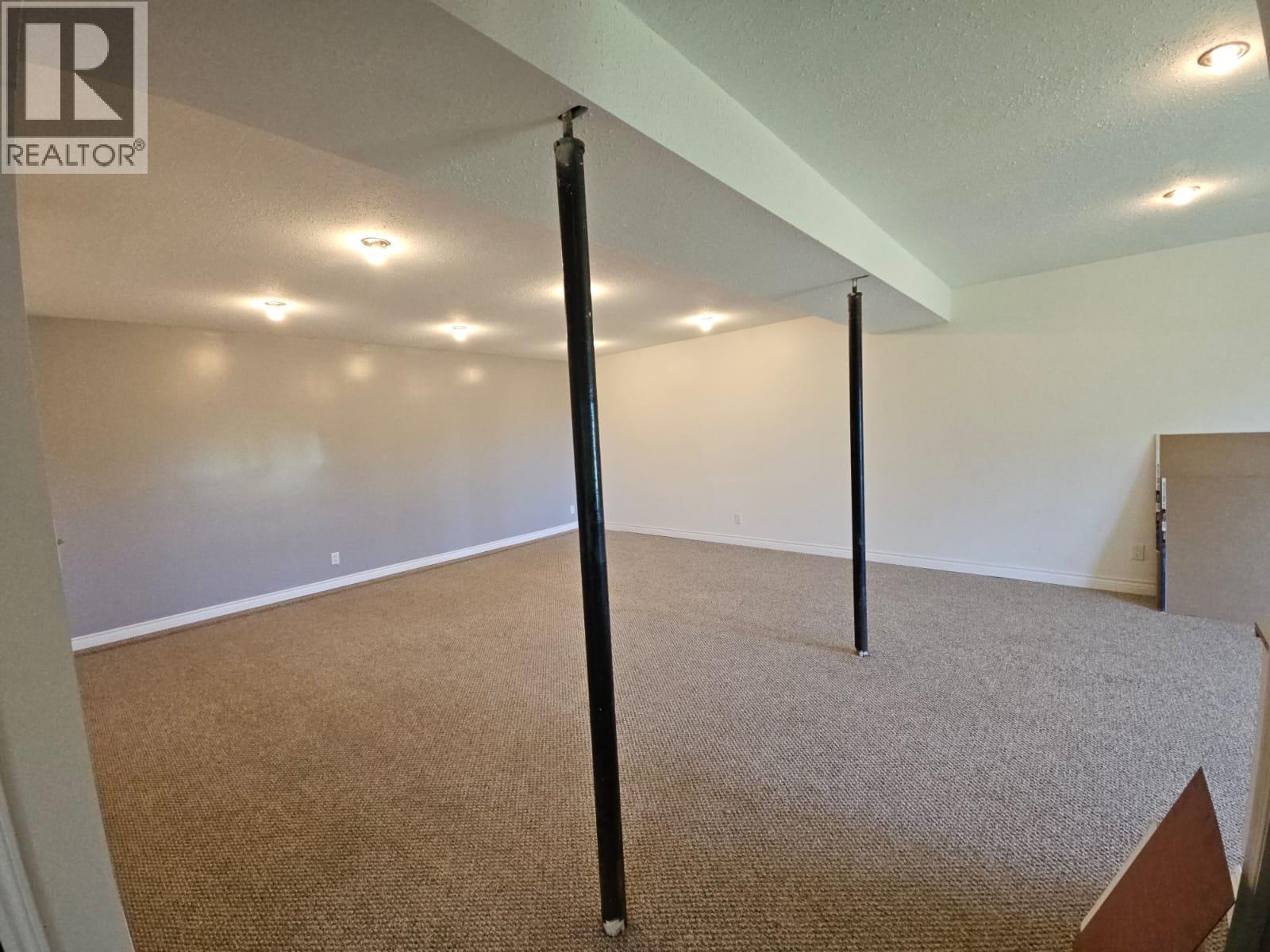 3511 Spruce Road, Chetwynd, British Columbia  V0C 1J0 - Photo 40 - 10378016