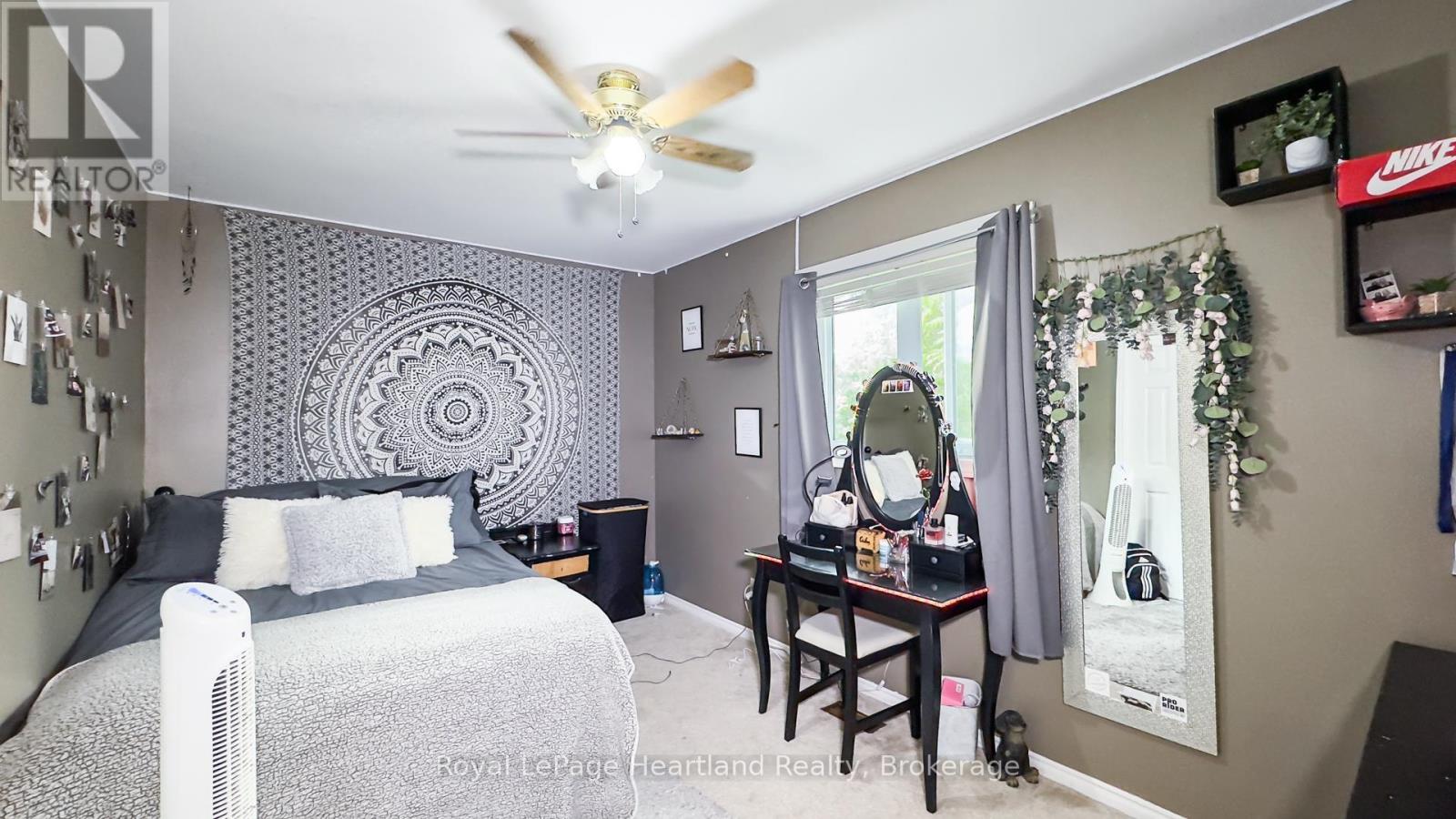 49 Wellington Street W, South Huron, Ontario  N0M 1S2 - Photo 20 - X12850586