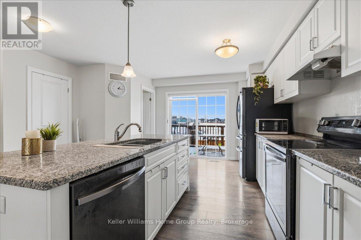 114 Ian Ormston Drive, Kitchener, Ontario  N2P 0K3 - Photo 10 - X12850588