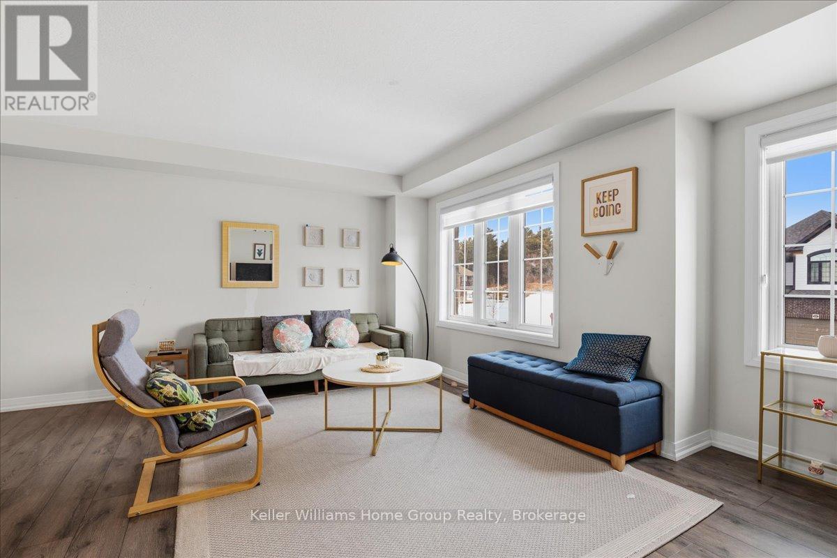 114 Ian Ormston Drive, Kitchener, Ontario  N2P 0K3 - Photo 14 - X12850588