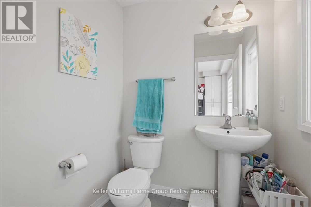 114 Ian Ormston Drive, Kitchener, Ontario  N2P 0K3 - Photo 27 - X12850588