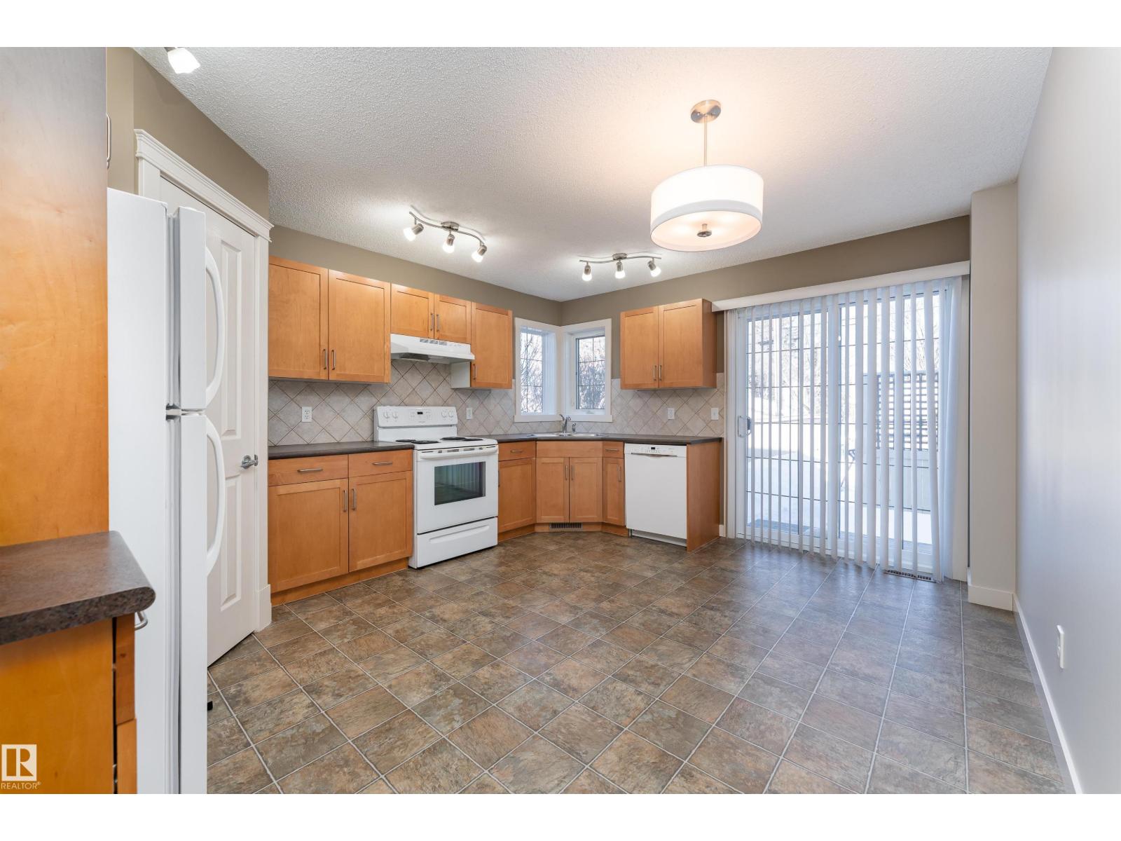 10904 72 Av Nw, Edmonton, Alberta  T6G 0A9 - Photo 7 - E4476057