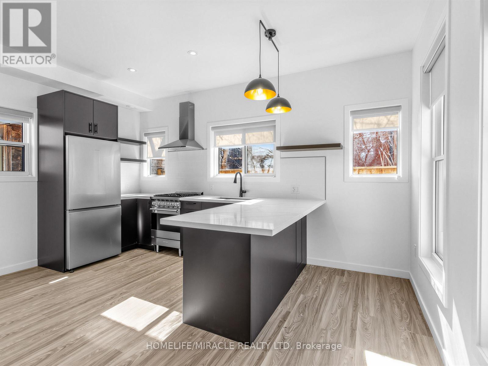 Laneway - 679 Dovercourt Road, Toronto, Ontario  M6H 2W7 - Photo 11 - C12817330