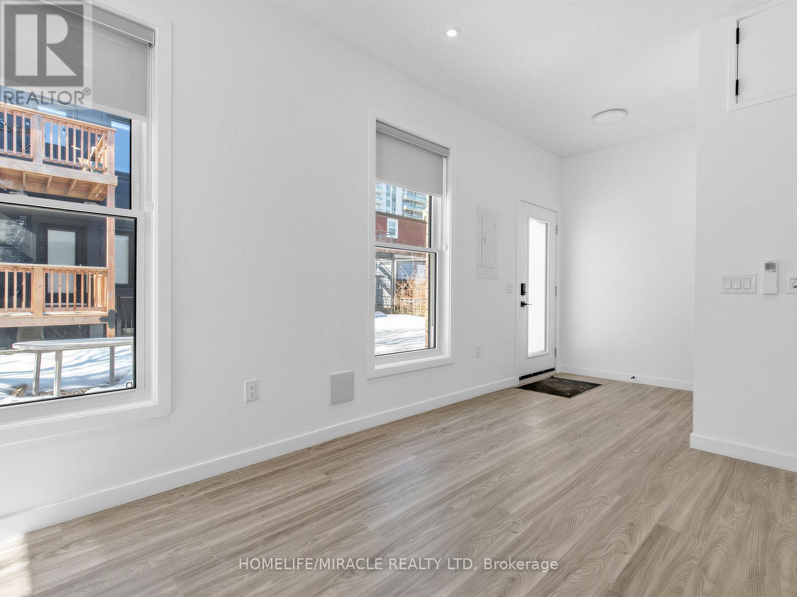 Laneway - 679 Dovercourt Road, Toronto, Ontario  M6H 2W7 - Photo 20 - C12817330