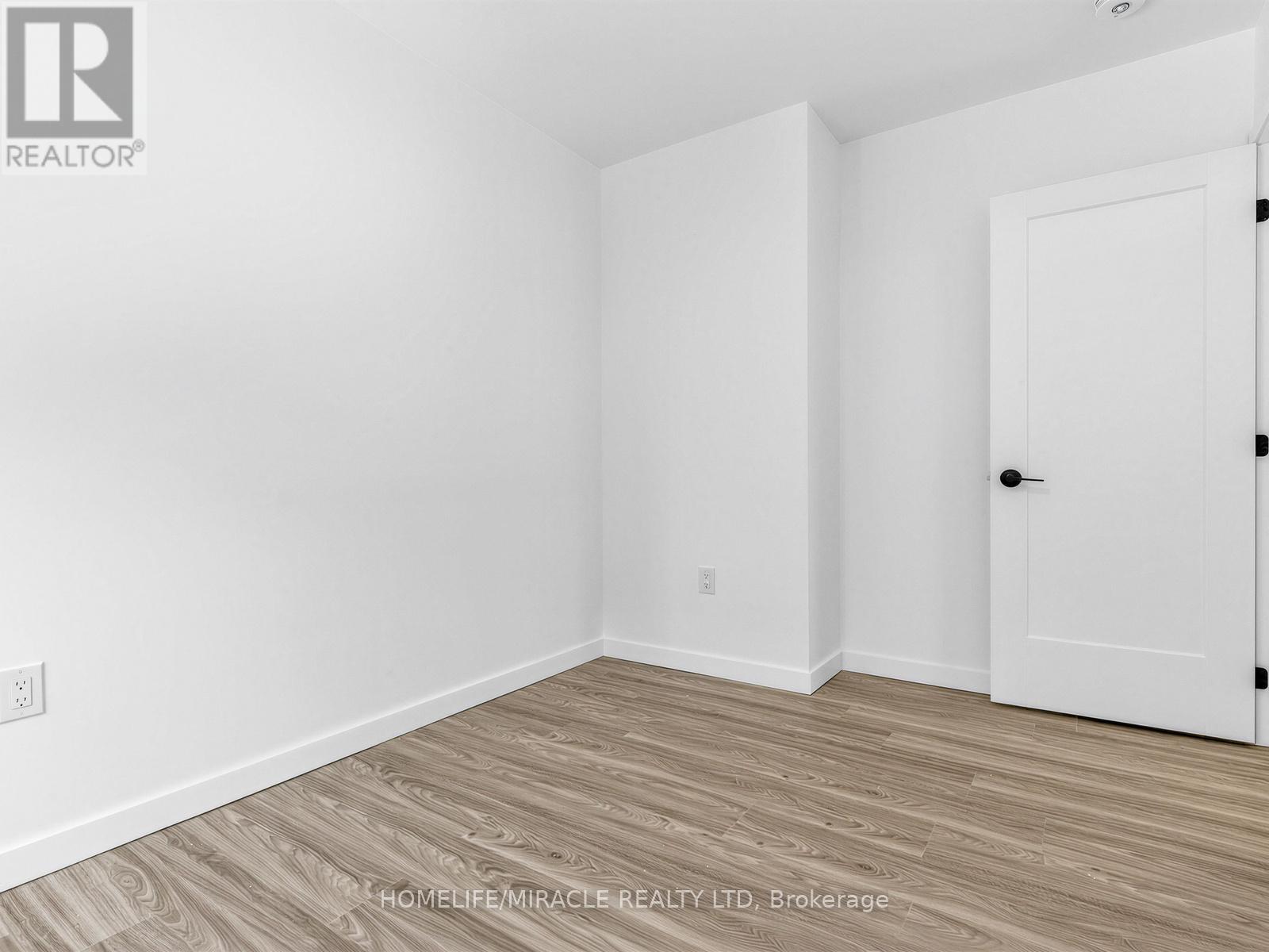 Laneway - 679 Dovercourt Road, Toronto, Ontario  M6H 2W7 - Photo 26 - C12817330