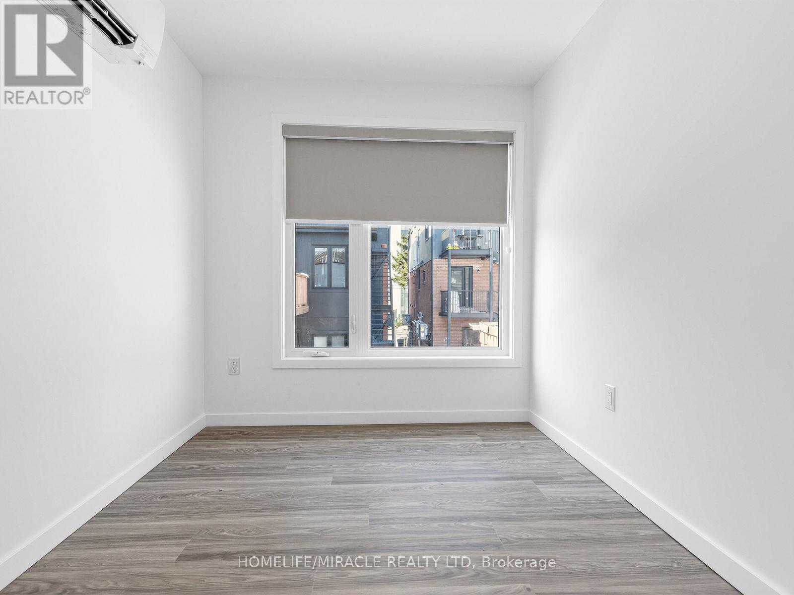 Laneway - 679 Dovercourt Road, Toronto, Ontario  M6H 2W7 - Photo 28 - C12817330