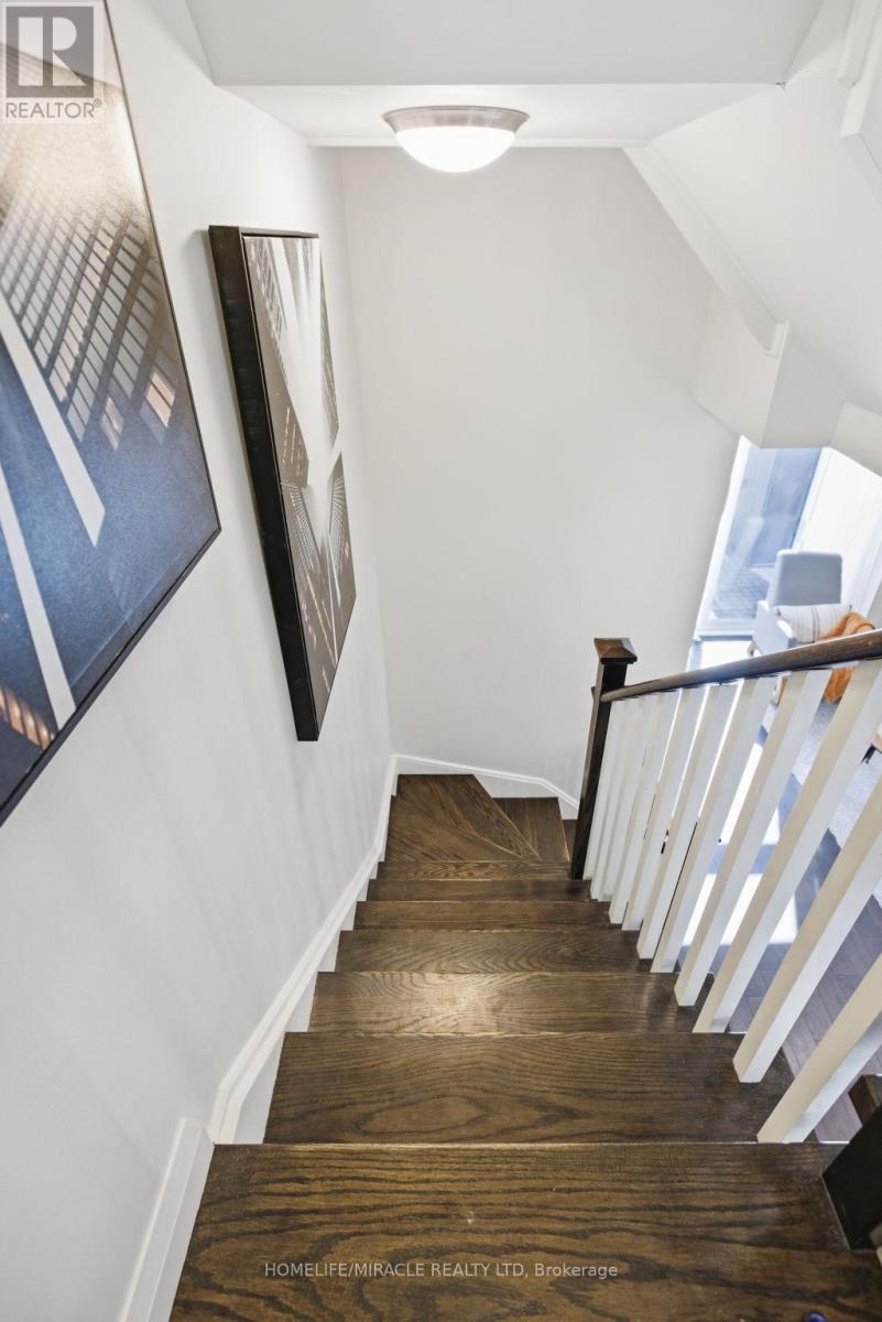 41 - 23 Valhalla Inn Road, Toronto, Ontario  M9B 0B3 - Photo 11 - W12849658