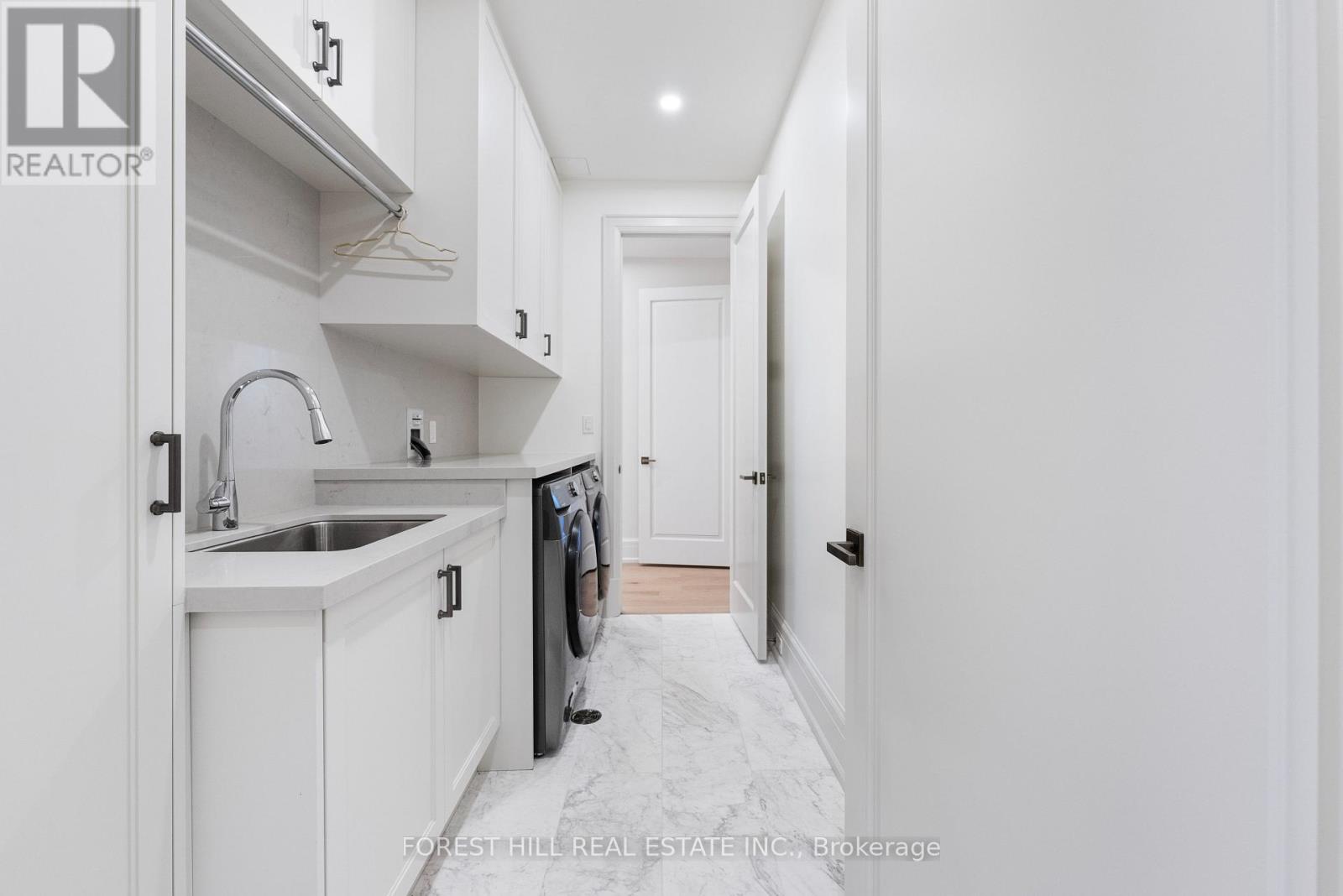 602 - 128 Hazelton Avenue, Toronto, Ontario  M5R 2E2 - Photo 28 - C12850582