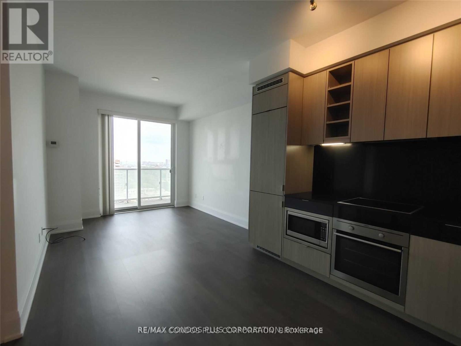 1705 - 101 Erskine Avenue, Toronto, Ontario  M4P 1Y5 - Photo 2 - C12850620