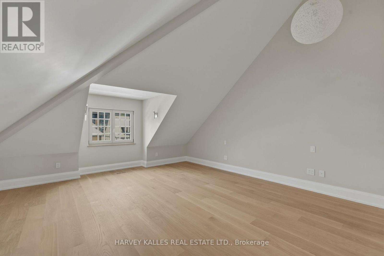 94 B Admiral Road, Toronto, Ontario  M5R 2L6 - Photo 32 - C12850636