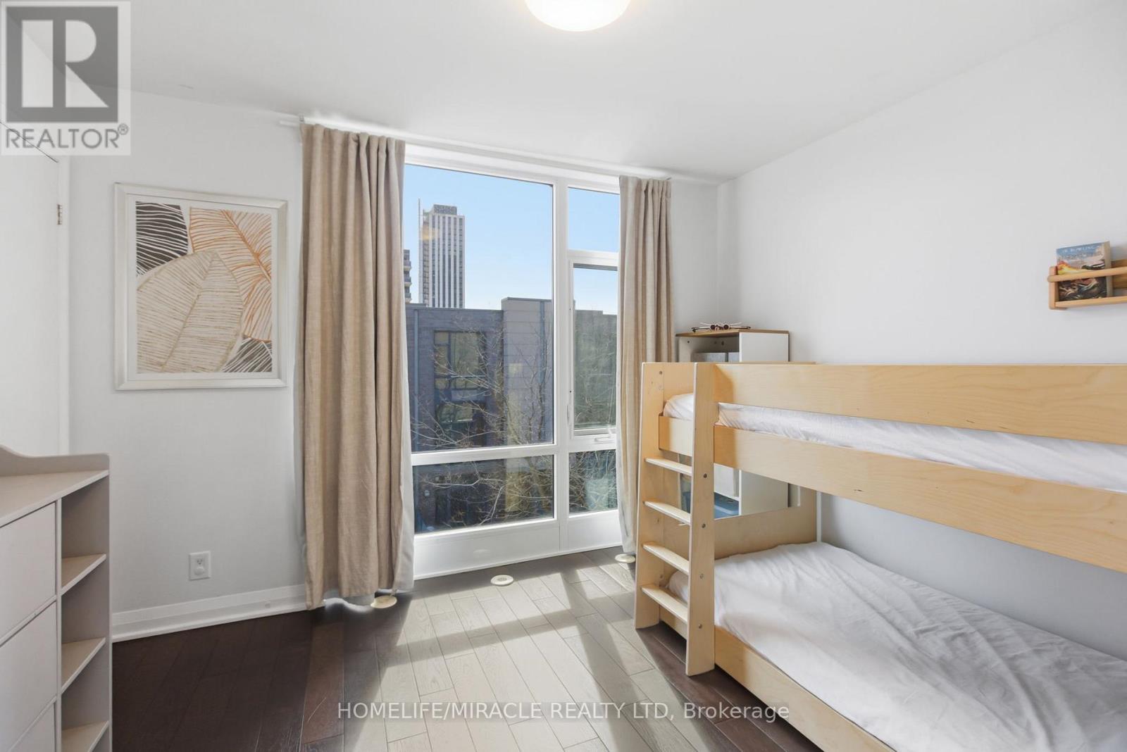 41 - 23 Valhalla Inn Road, Toronto, Ontario  M9B 0B3 - Photo 18 - W12849658