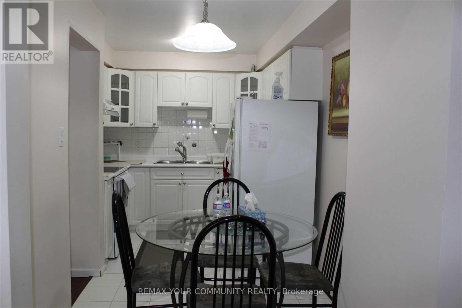 30 Prosperity Pathway, Toronto, Ontario  M1B 4H3 - Photo 4 - E12850680