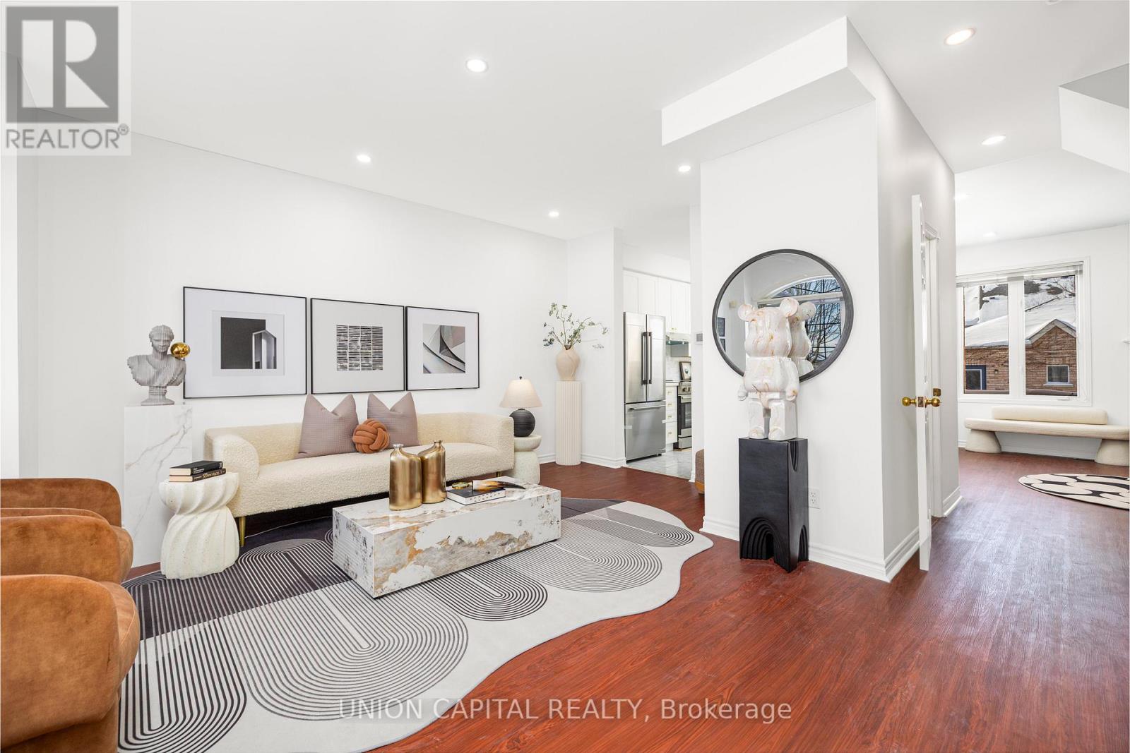 29 Queen's Plate Drive, Markham, Ontario  L6C 2A9 - Photo 4 - N12850590