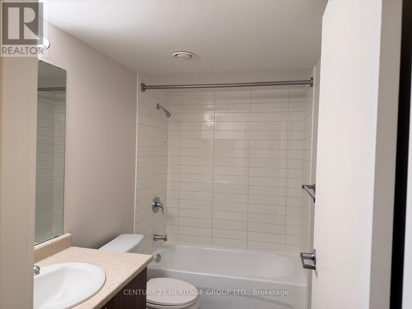 419 - 10415 Yonge Street, Richmond Hill, Ontario  L4C 0Z3 - Photo 8 - N12850662