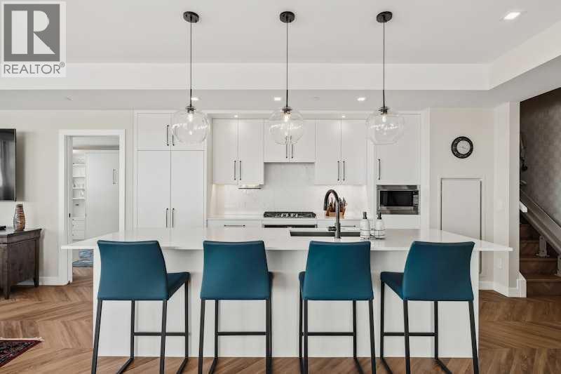 717, 8505 Broadcast Avenue Sw, Calgary, Alberta  T3H 6B5 - Photo 3 - A2282642