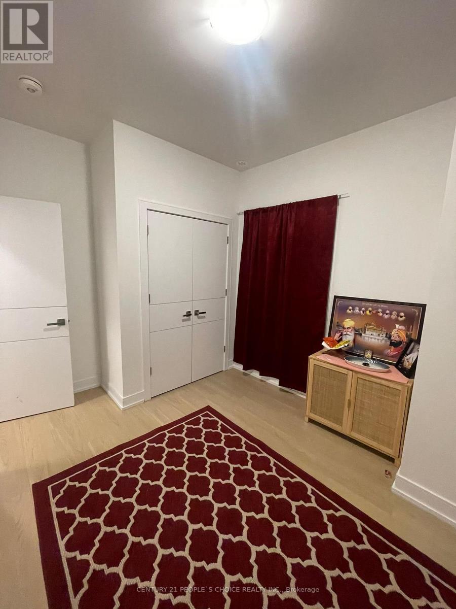 7 Wylie Street, Caledon, Ontario  L7E 4L2 - Photo 17 - W12850564