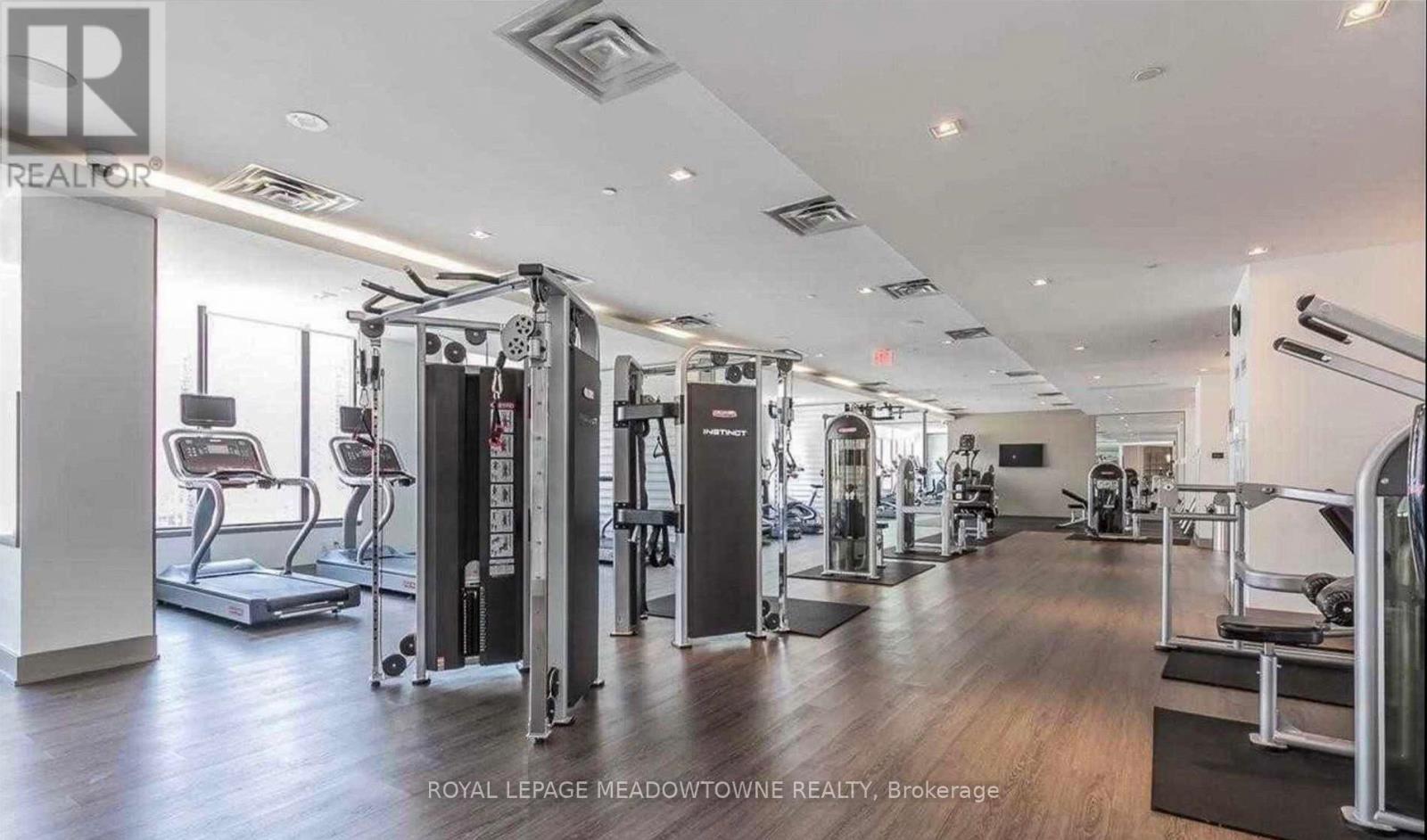 301 - 4011 Brickstone Mews, Mississauga, Ontario  L5B 0J7 - Photo 4 - W12850596