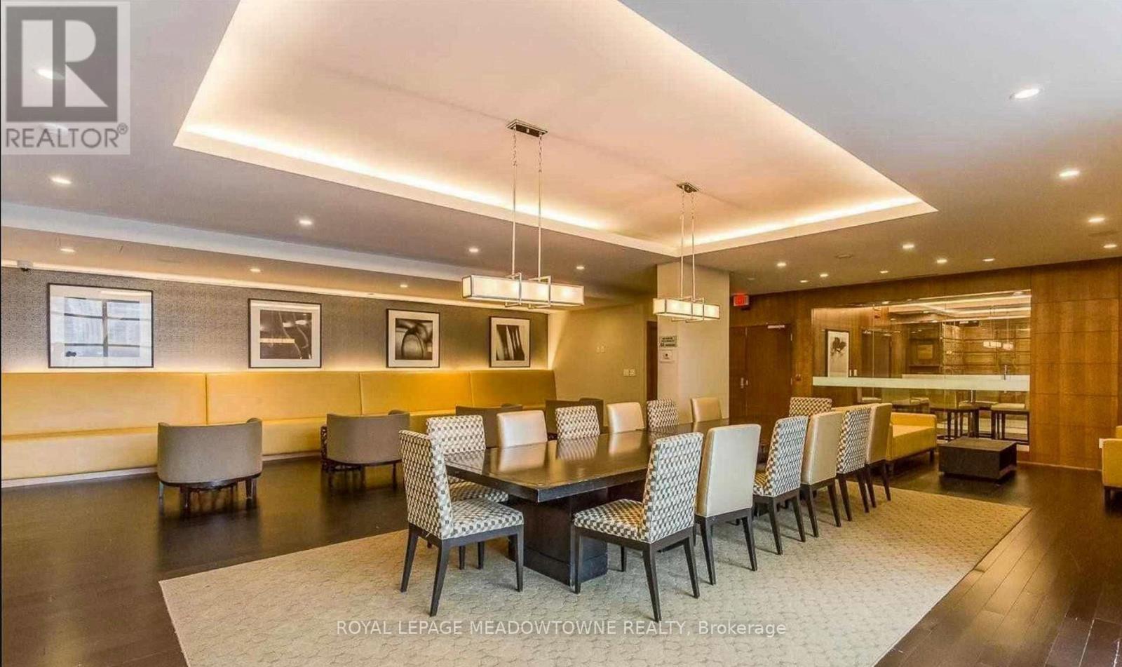 301 - 4011 Brickstone Mews, Mississauga, Ontario  L5B 0J7 - Photo 6 - W12850596