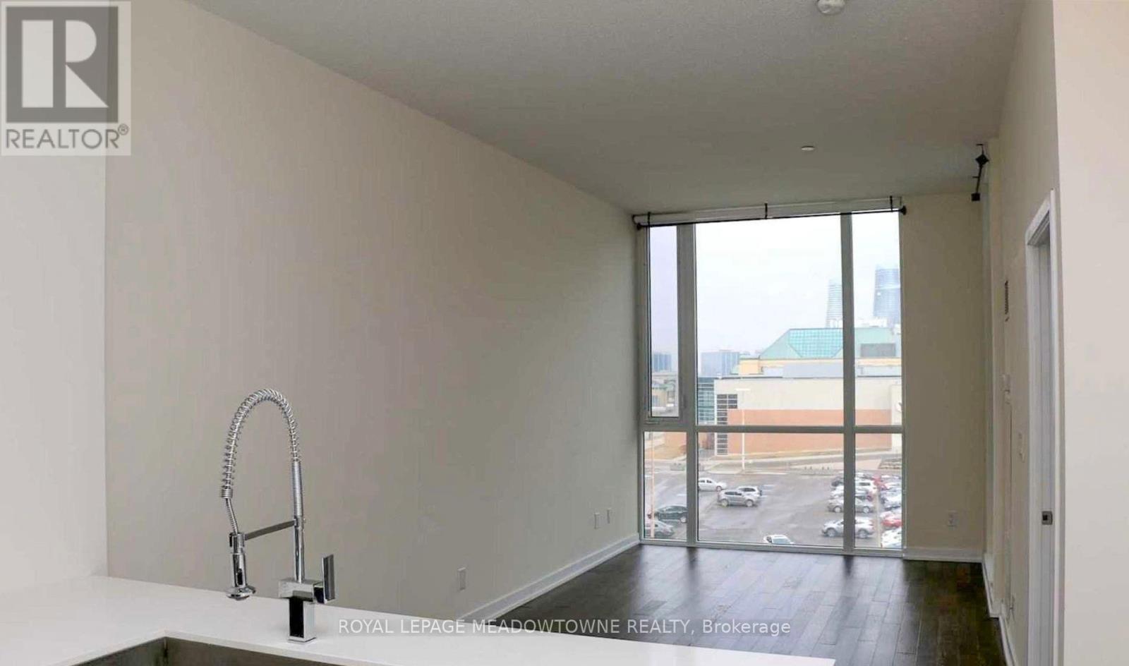 301 - 4011 Brickstone Mews, Mississauga, Ontario  L5B 0J7 - Photo 9 - W12850596