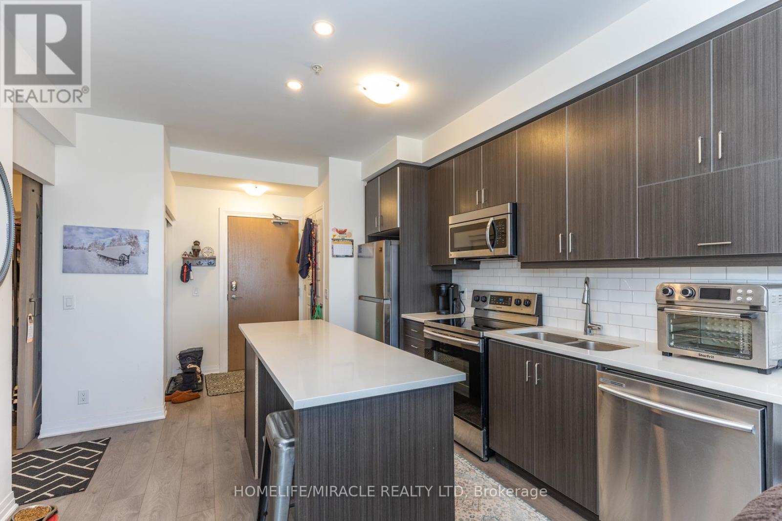 421 - 1105 Leger Way, Milton, Ontario  L9E 1K7 - Photo 13 - W12850602