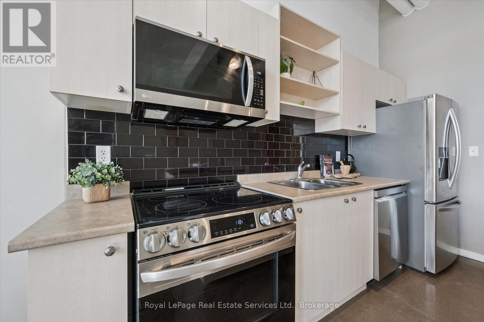 308 - 410 King Street W, Kitchener, Ontario  N2G 1C3 - Photo 5 - X12850734