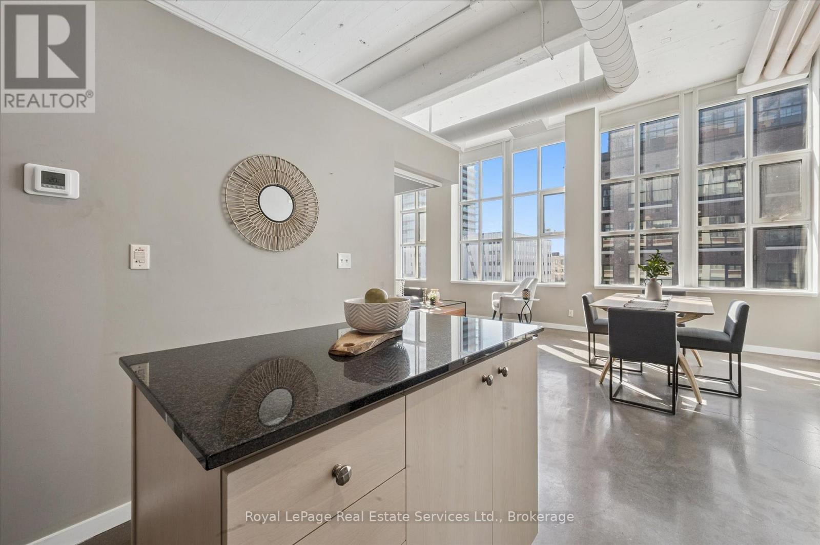 308 - 410 King Street W, Kitchener, Ontario  N2G 1C3 - Photo 6 - X12850734