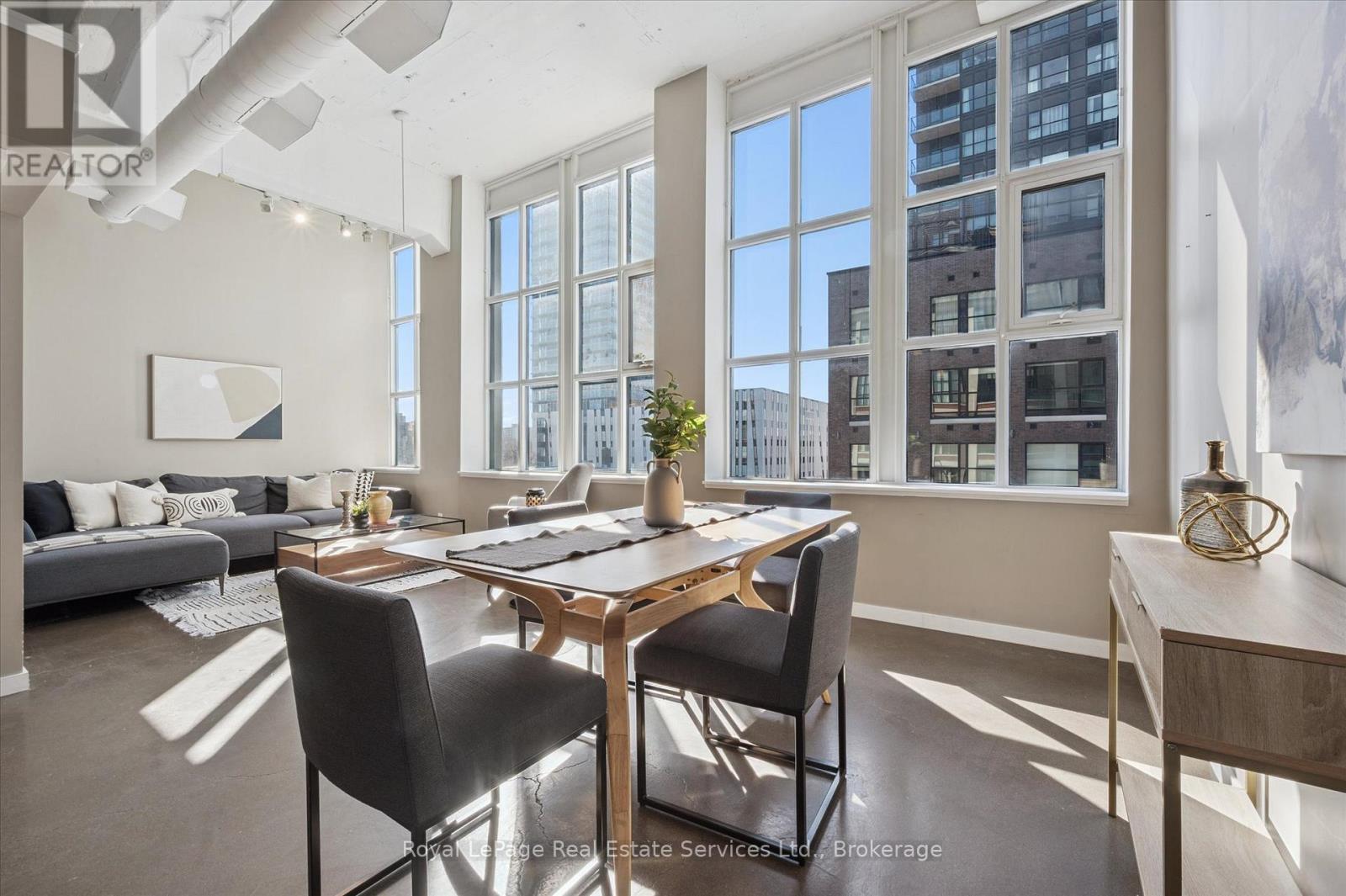 308 - 410 King Street W, Kitchener, Ontario  N2G 1C3 - Photo 8 - X12850734