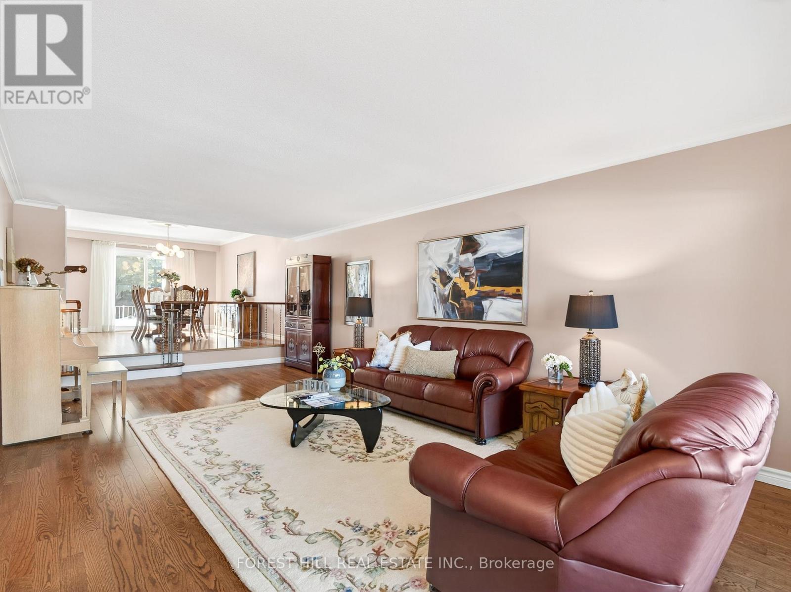 694 Conacher Drive, Toronto, Ontario  M2M 3N6 - Photo 3 - C12838330