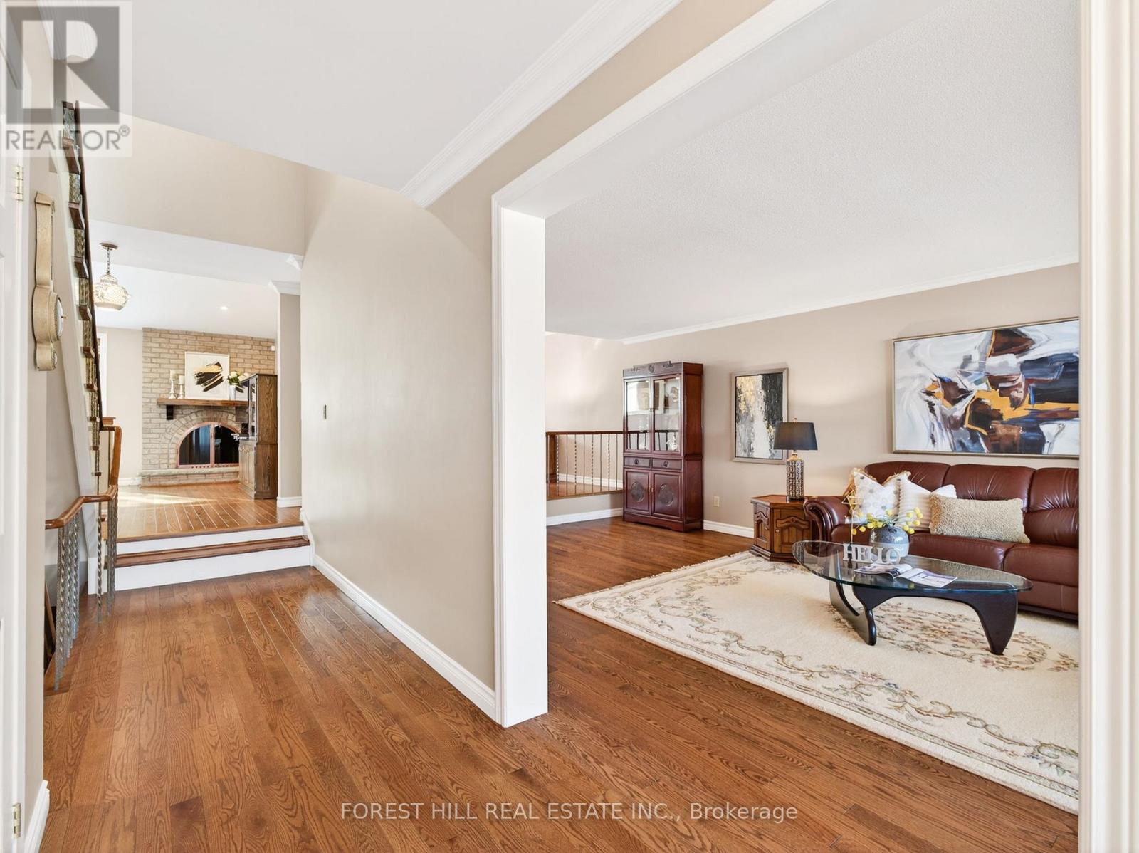 694 Conacher Drive, Toronto, Ontario  M2M 3N6 - Photo 5 - C12838330