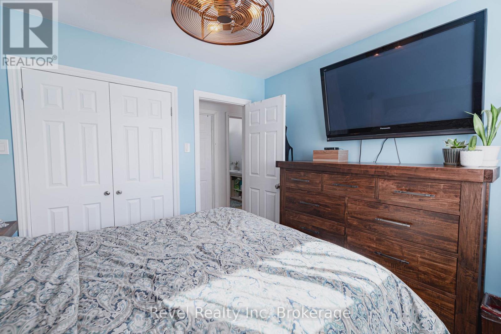 372 Mckenzie Avenue, North Bay (Widdifield), Ontario  P1B 7E2 - Photo 16 - X12850844