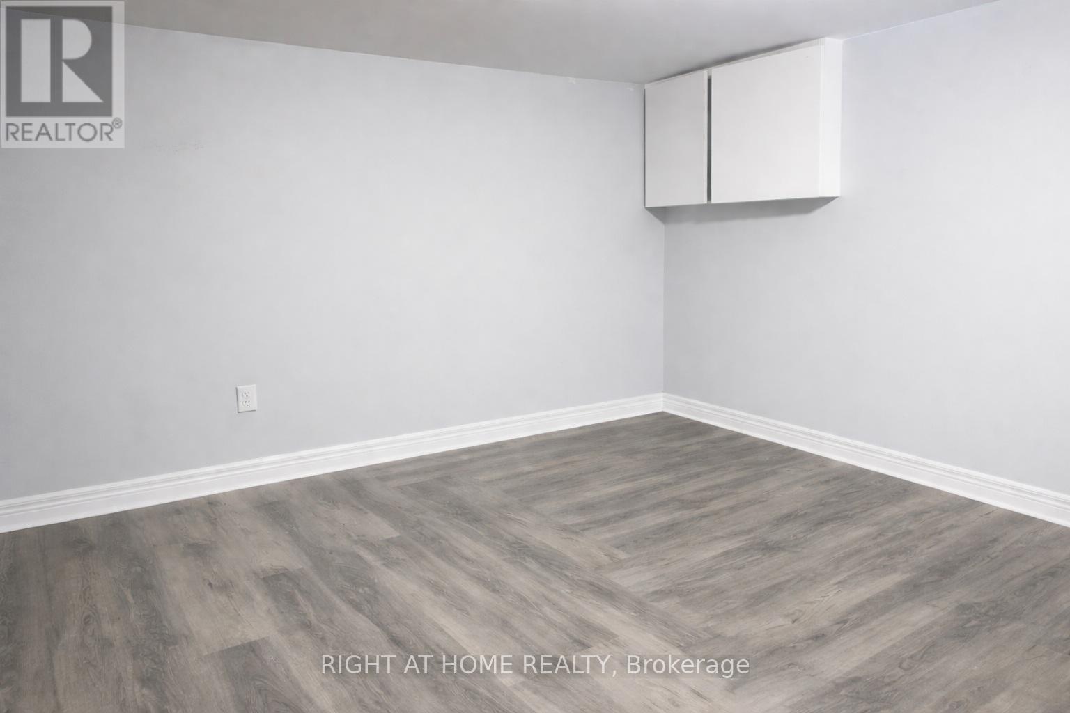 36 Charing Cross Street, Brantford, Ontario  N3R 2H2 - Photo 25 - X12850628