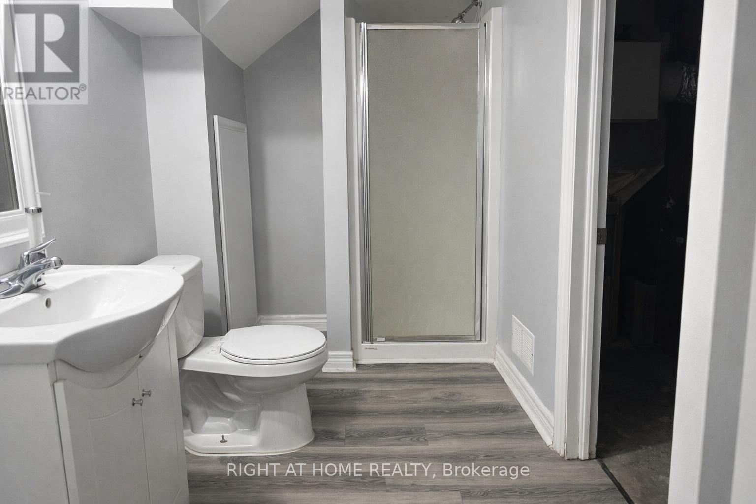 36 Charing Cross Street, Brantford, Ontario  N3R 2H2 - Photo 27 - X12850628