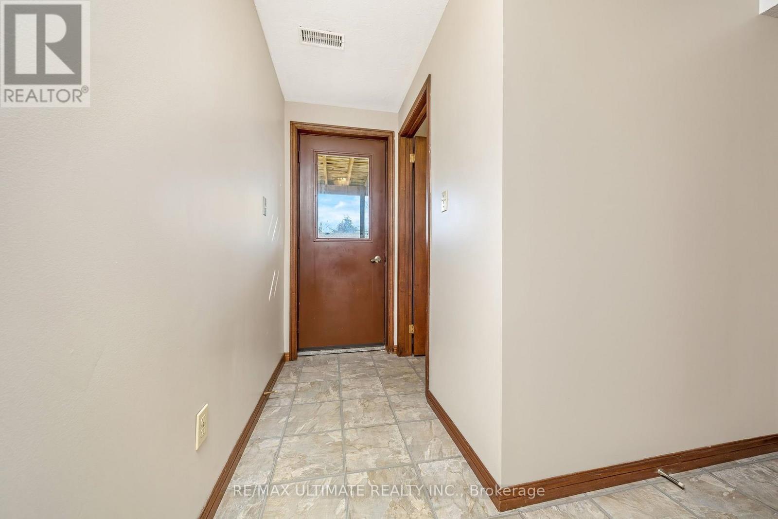 54 Debora Drive, Grimsby, Ontario  L3M 4J3 - Photo 31 - X12850642