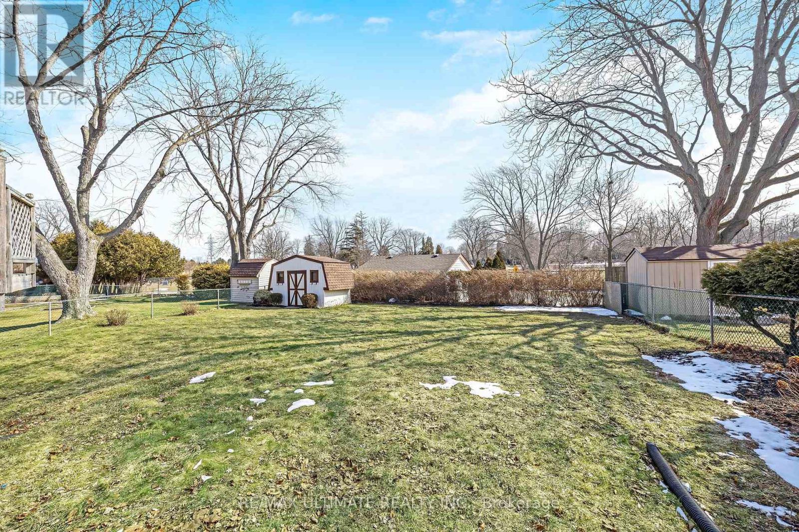 54 Debora Drive, Grimsby, Ontario  L3M 4J3 - Photo 38 - X12850642