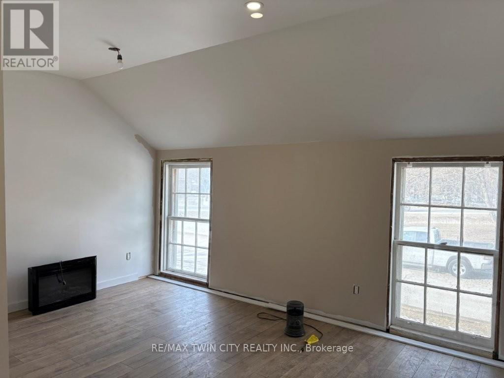 4 Elizabeth Street, Bluewater, Ontario  N0M 1G0 - Photo 12 - X12850656