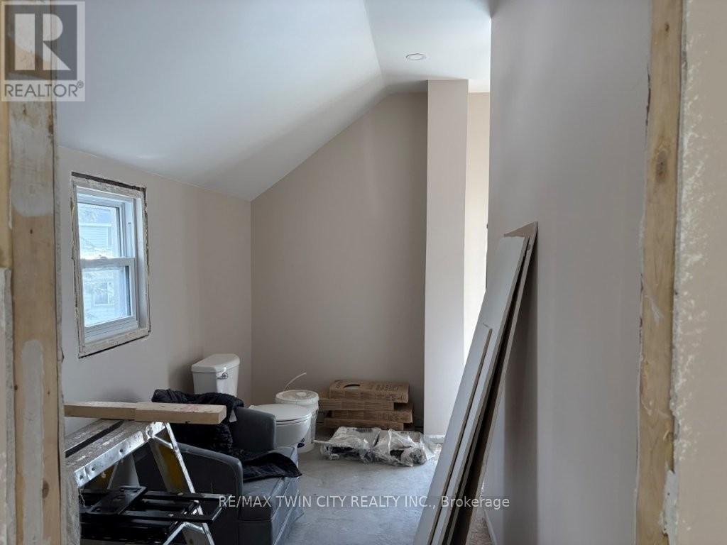 4 Elizabeth Street, Bluewater, Ontario  N0M 1G0 - Photo 16 - X12850656