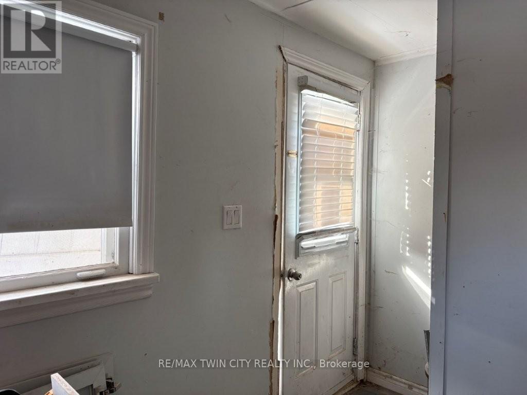 4 Elizabeth Street, Bluewater, Ontario  N0M 1G0 - Photo 31 - X12850656