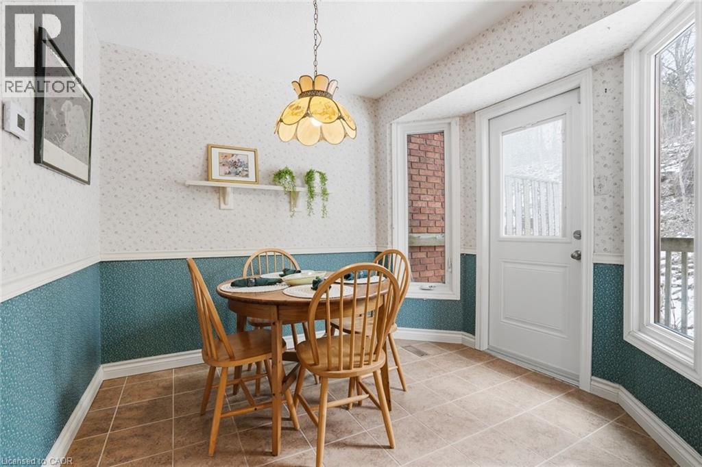 30 Osler Drive Unit# 24, Dundas, Ontario  L9H 6W3 - Photo 20 - 40809916