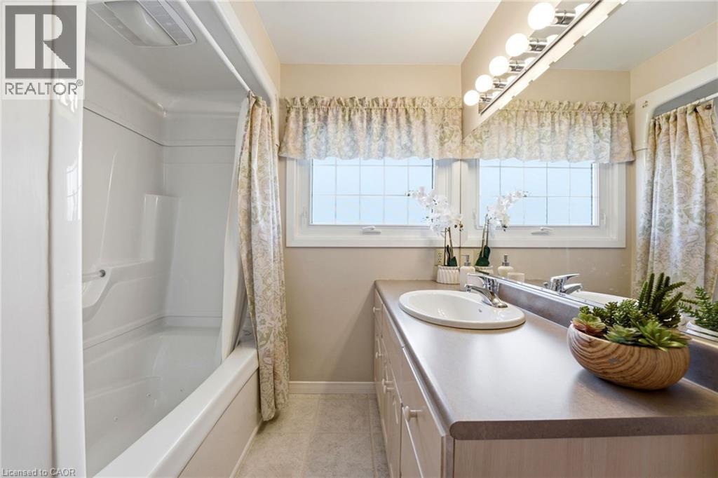 54 Duncairn Avenue, Kitchener, Ontario  N2M 4S4 - Photo 16 - 40807806