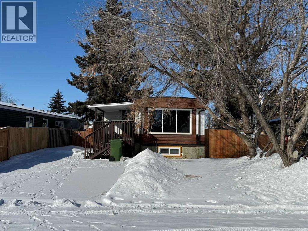 4942 43 Street, Vermilion, Alberta  T9X 1P5 - Photo 1 - A2278992