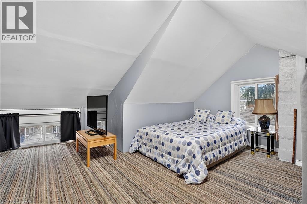 5270 Second Avenue, Niagara Falls, Ontario  L2E 4K2 - Photo 39 - 40795323